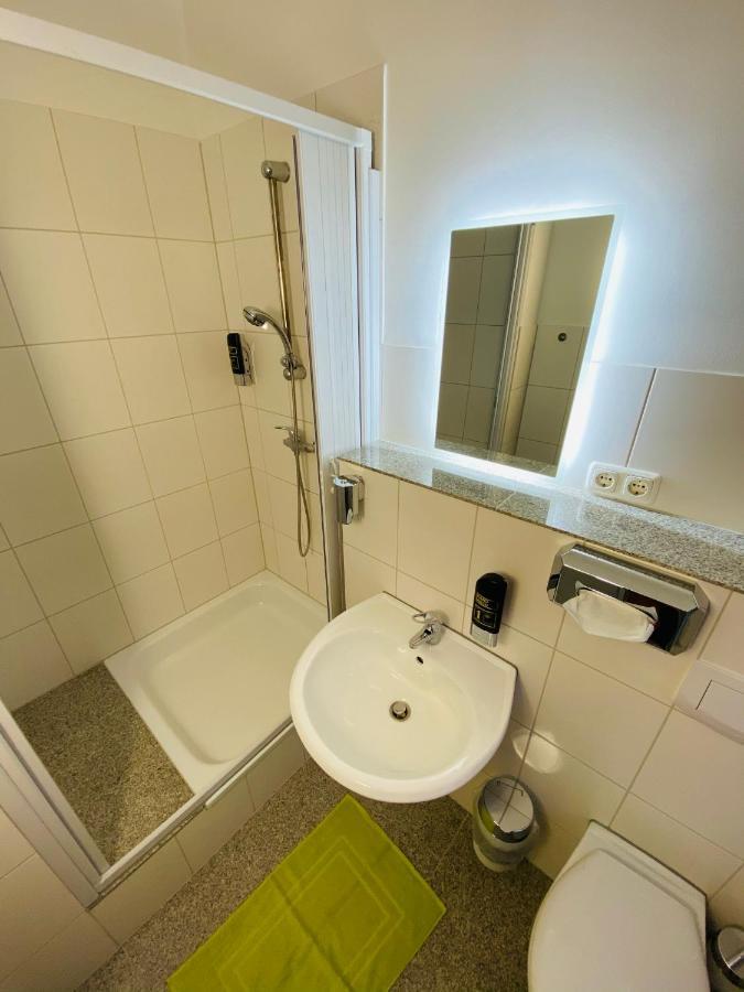 bestprice Hotel Aachen Hauptbahnhof Exterior foto